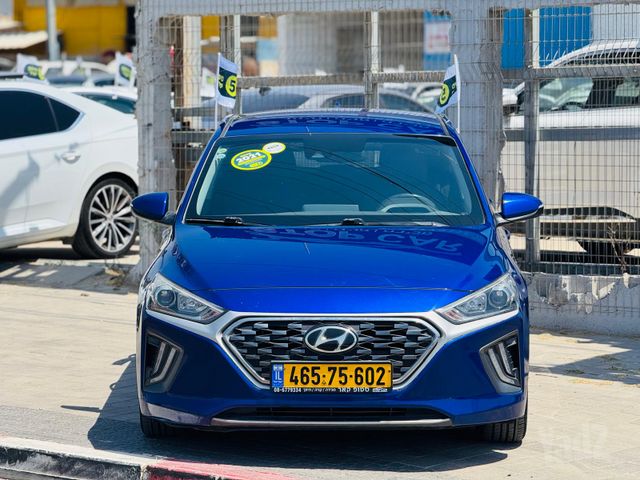 מודעת רכב יונדאי איוניק