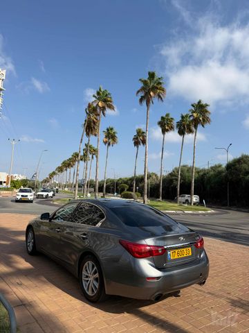 אינפיניטי Q50