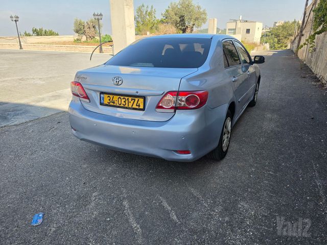 טויוטה קורולה