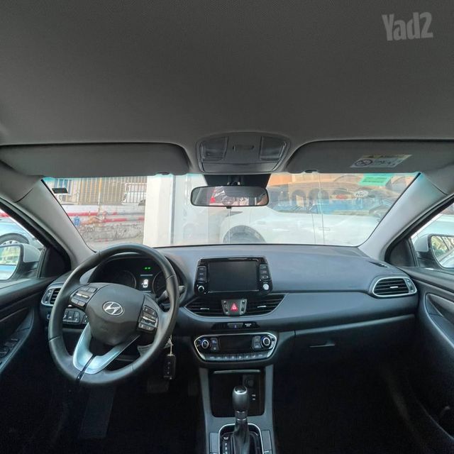 יונדאי i30