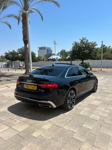 אאודי A4