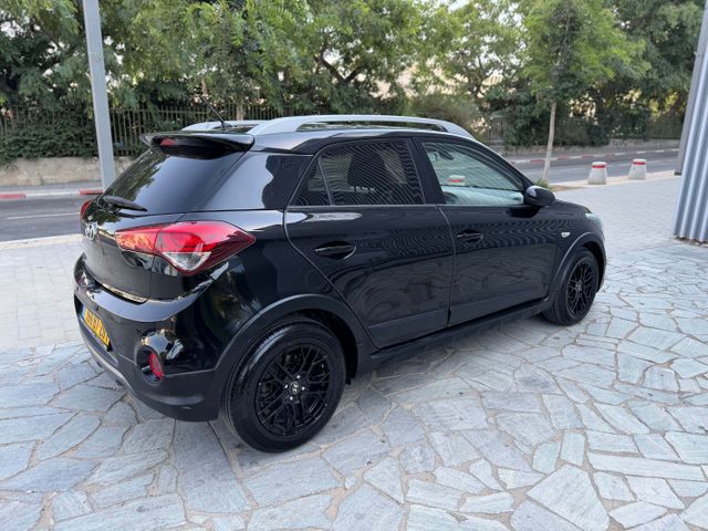 יונדאי I20 קרוס