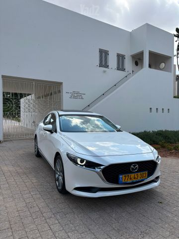 מאזדה 3