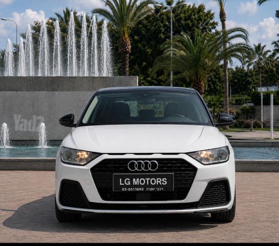 אאודי A1