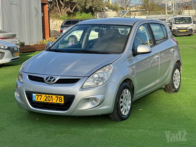 מודעת רכב יונדאי i20