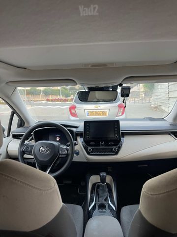 טויוטה קורולה