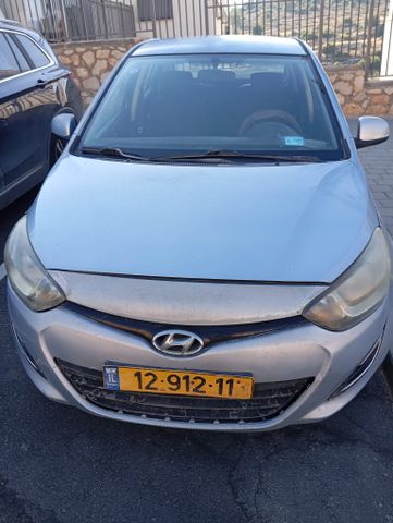 יונדאי i20