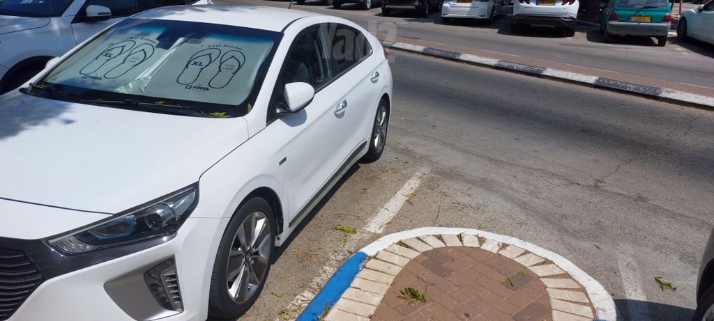יונדאי איוניק