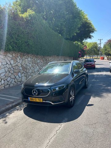 מרצדס-בנץ EQA