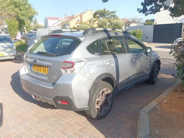 סובארו XV