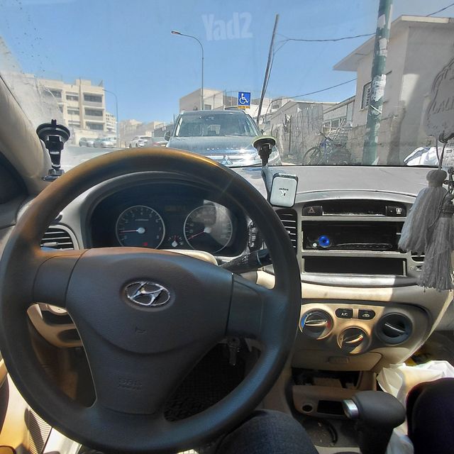 יונדאי אקסנט i25
