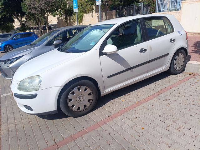 פולקסווגן גולף