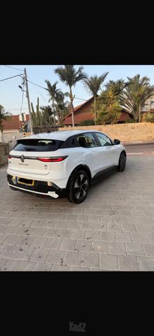 רנו מגאן E-Tech
