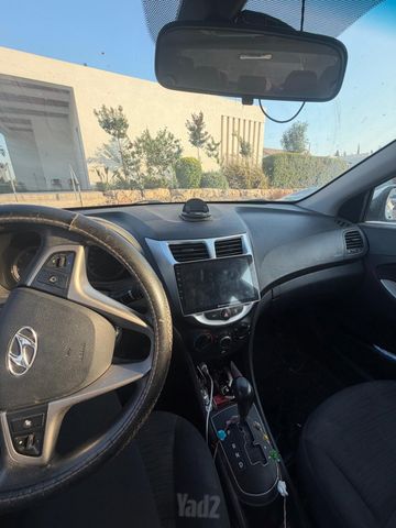 יונדאי אקסנט i25