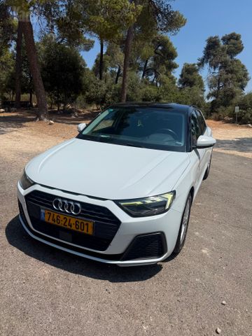 מודעת רכב אאודי A1