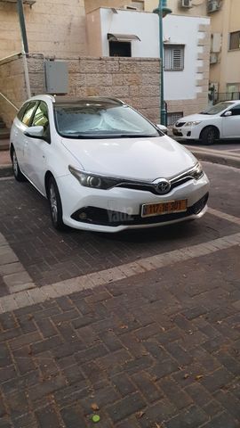 מודעת רכב טויוטה אוריס