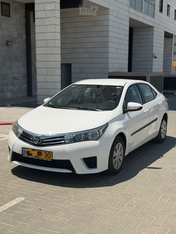 טויוטה קורולה