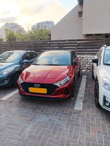 יונדאי i20
