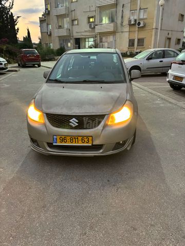 סוזוקי SX4