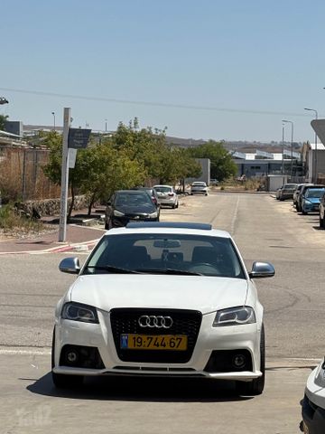 אאודי A3