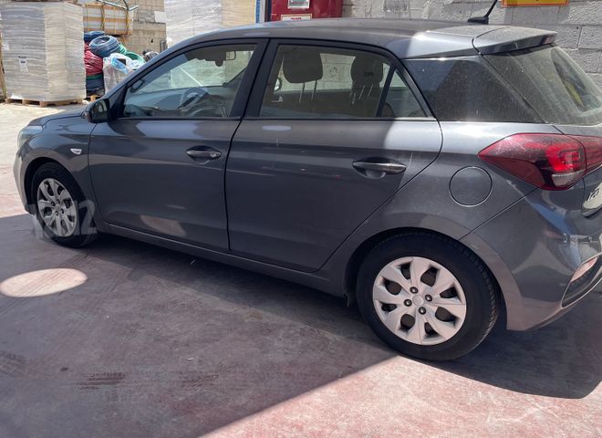 מודעת רכב יונדאי i20