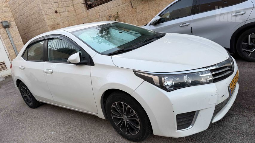 מודעת רכב טויוטה קורולה