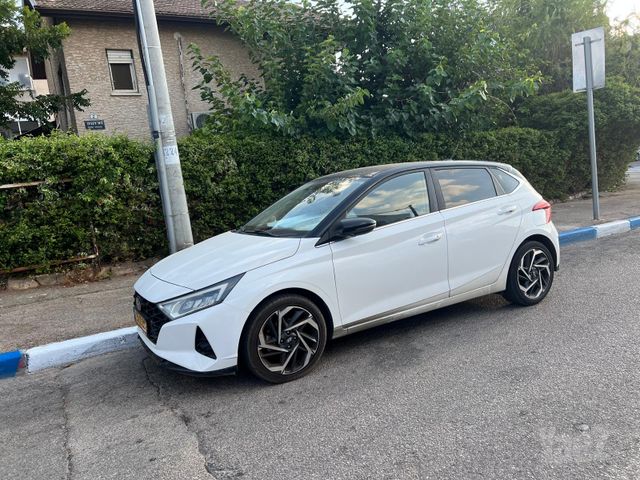 יונדאי i20