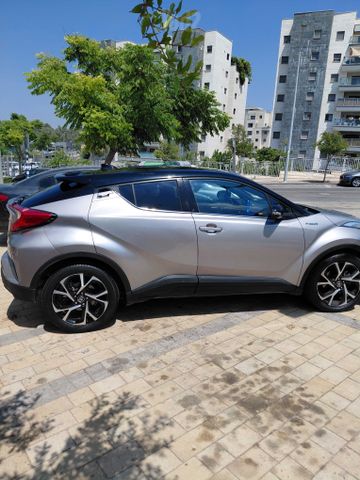 טויוטה C-HR