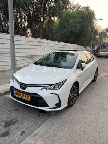 טויוטה קורולה