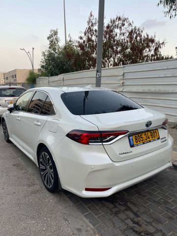 טויוטה קורולה