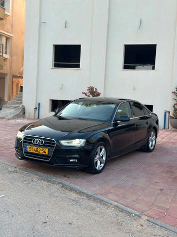 אאודי A4