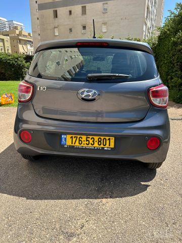 יונדאי i10