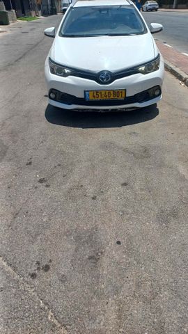 מודעת רכב טויוטה אוריס
