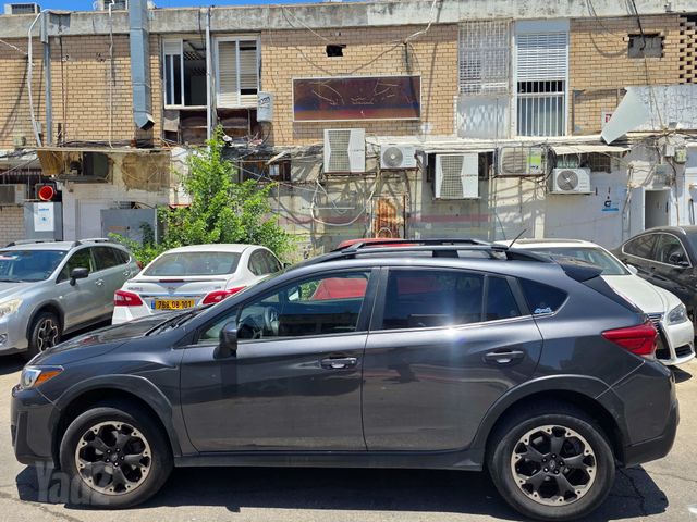 מודעת רכב סובארו XV