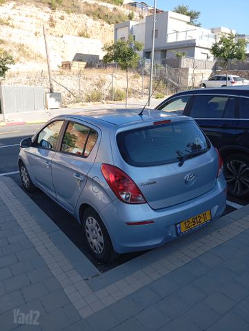 יונדאי i20