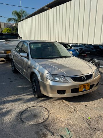 מאזדה 323