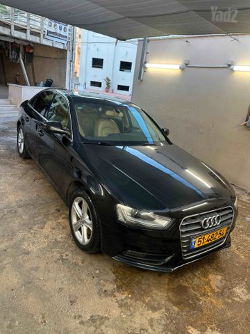 אאודי A4