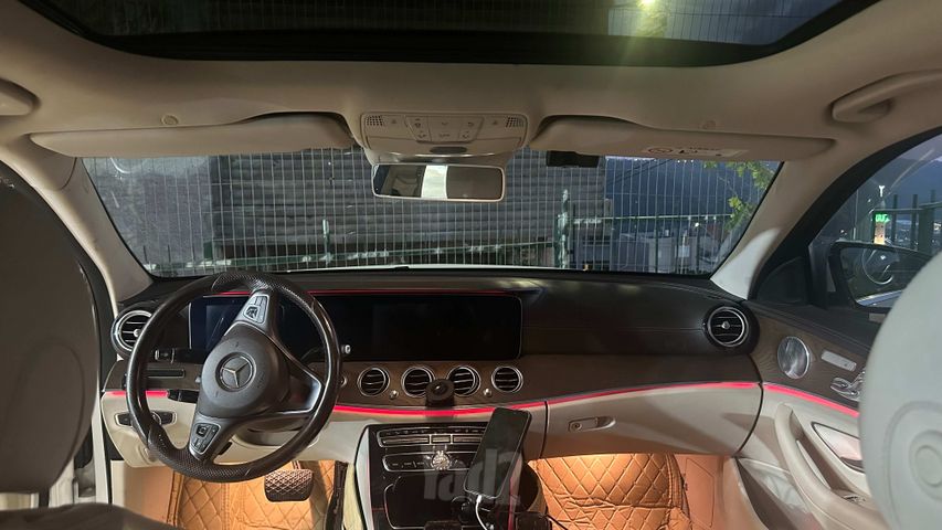 מרצדס-בנץ E-class