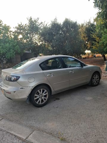 מאזדה 3