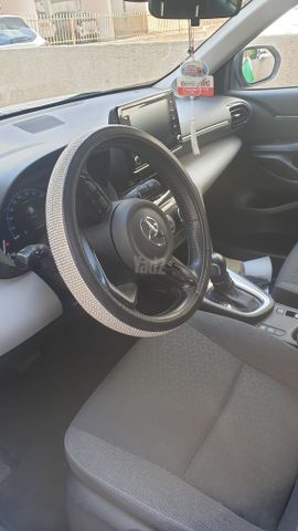טויוטה יאריס קרוס