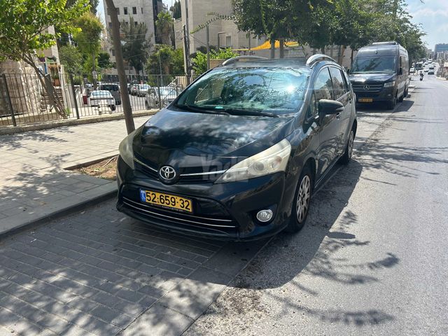 טויוטה ורסו