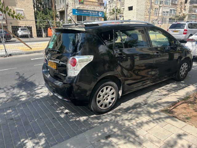 טויוטה ורסו