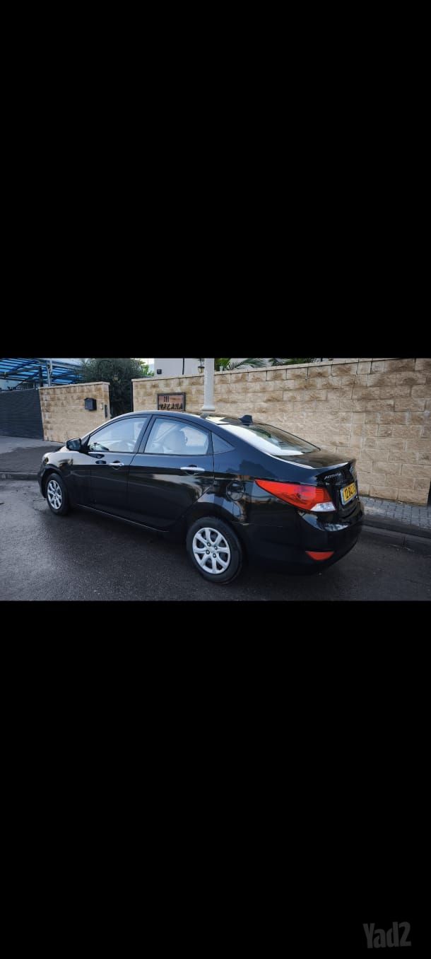 יונדאי אקסנט i25