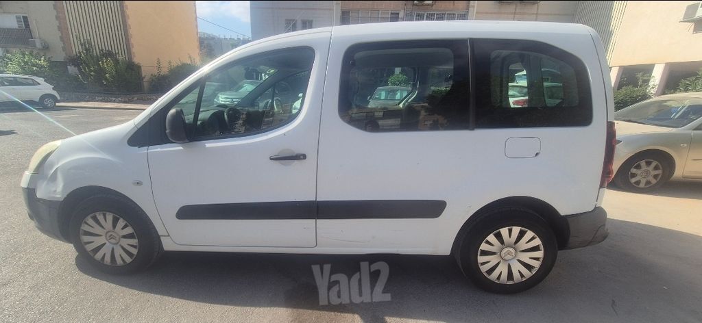 ברלינגו  Comfort ידני דיזל מיניוואן / MPV 5 מק 4 דל 1.6 (75 כ״ס) [2012-2016]