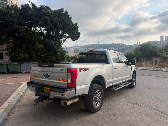 פורד F-350