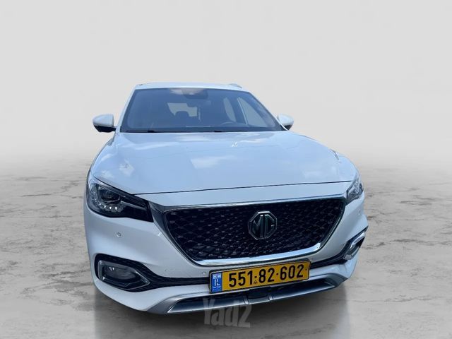 מודעת רכב אם ג'י EHS PHEV