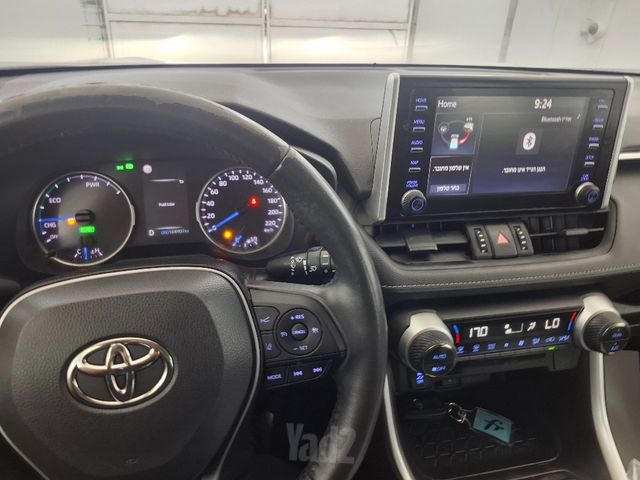 טויוטה RAV4