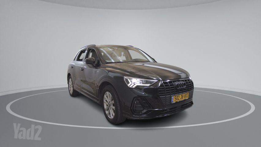 אאודי Q3