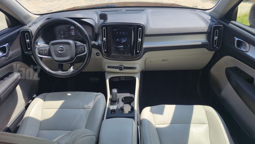 וולוו XC40