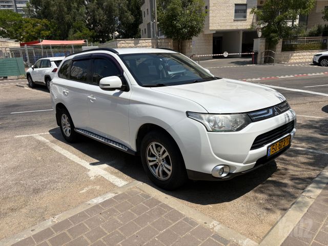 מודעת רכב מיצובישי אאוטלנדר